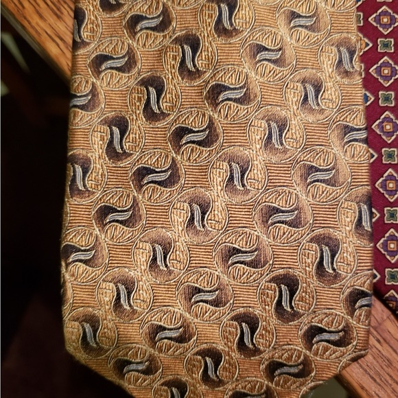 Joseph A. Bank, Daniel Fasson, Roundtree & York, Kenneth Cole 18-Tie Bundle 👔 - Picture 2 of 16